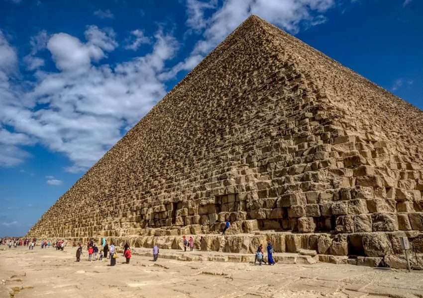 Pyramid Of Khufu