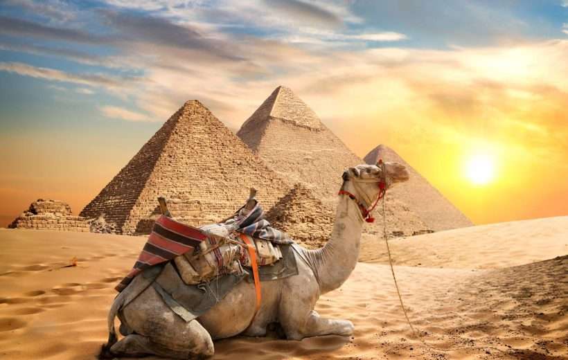 Cairo Attractions & Giza Pyramids Day Tour